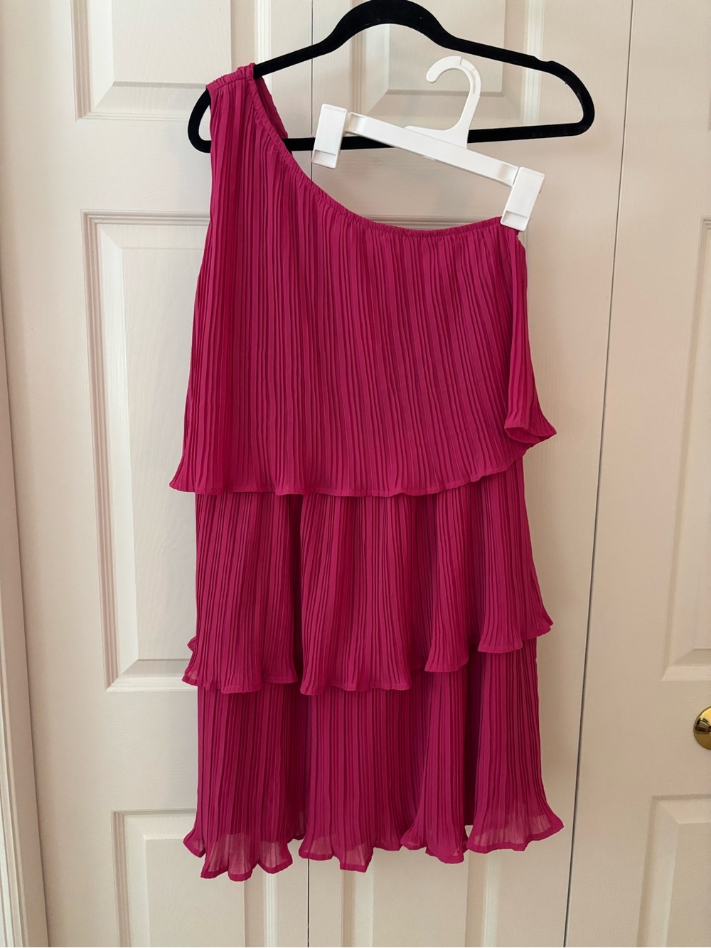 Zesica one shoulder dress (new with tags)